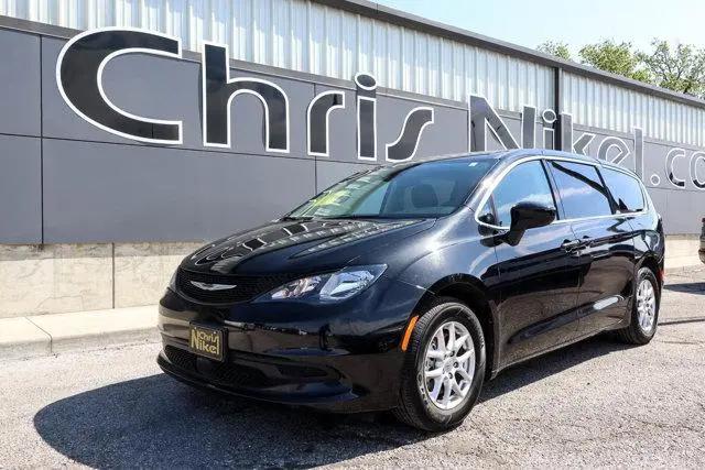 2023 Chrysler Voyager LX for sale in Broken Arrow, OK