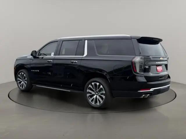 2025 Chevrolet Suburban 4WD High Country