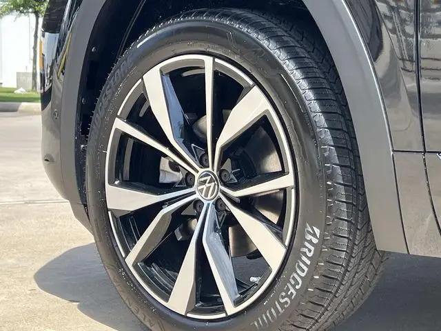 2026 Volkswagen Atlas SEL Premium R-Line