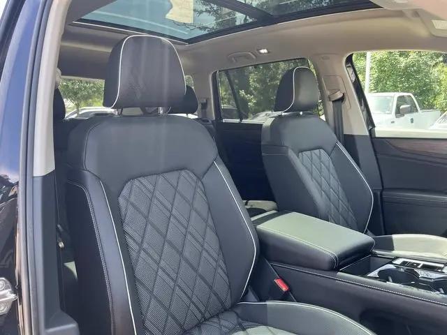 2026 Volkswagen Atlas SEL Premium R-Line