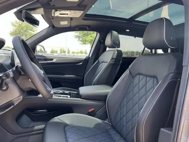 2026 Volkswagen Atlas Cross Sport SEL Premium R-Line