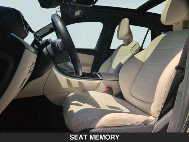 2023 Mercedes-Benz GLC 4MATIC SUV