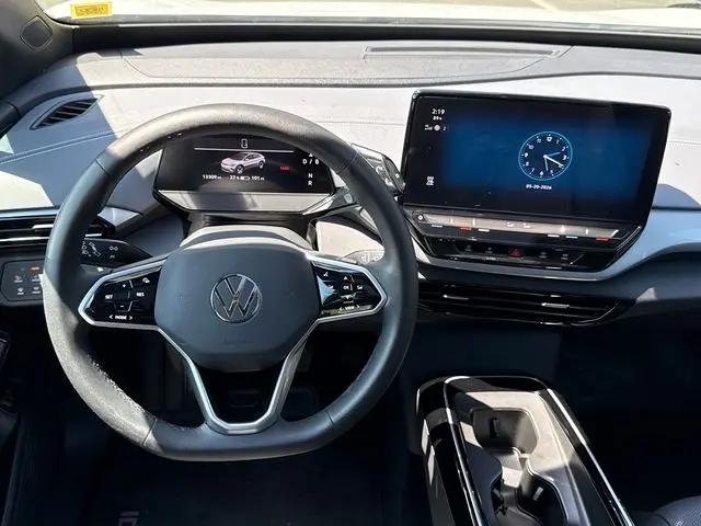 2023 Volkswagen ID.4 AWD Pro S Plus