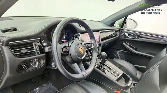 2024 Porsche Macan Macan