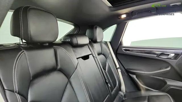 2024 Porsche Macan Macan