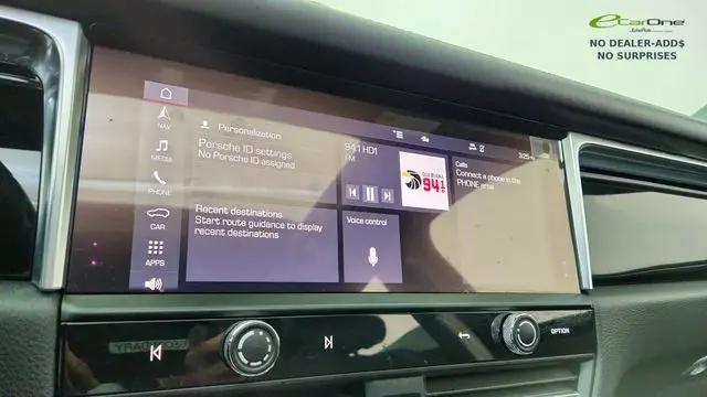 2024 Porsche Macan Macan