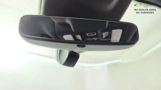 2024 Porsche Macan Macan