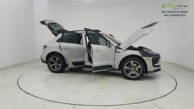 2024 Porsche Macan Macan