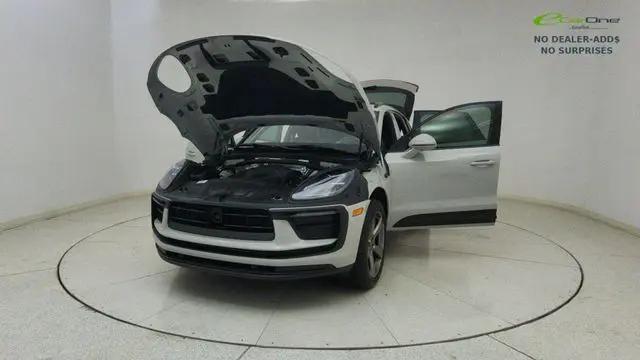 2024 Porsche Macan Macan