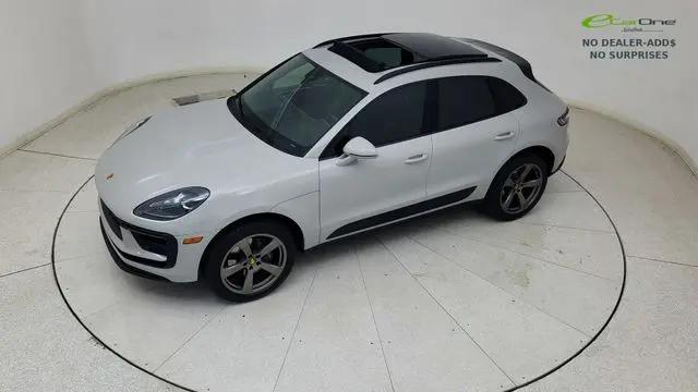 2024 Porsche Macan Macan