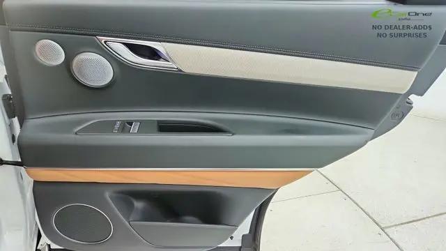 2025 Genesis GV80 3.5T Prestige AWD