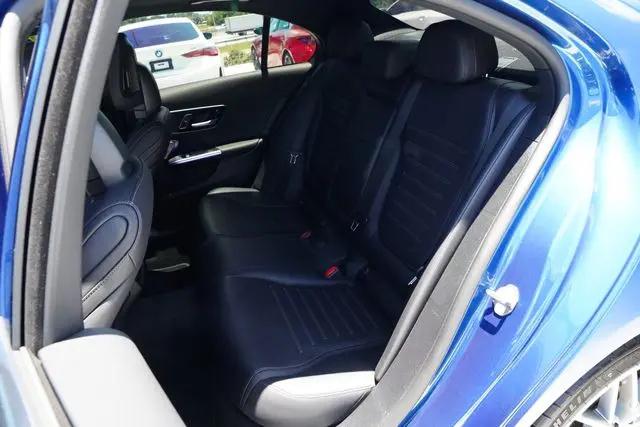 2024 Mercedes-Benz AMG C 43 4MATIC