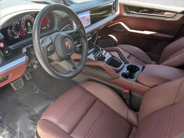 2026 Porsche Cayenne E-Hybrid S