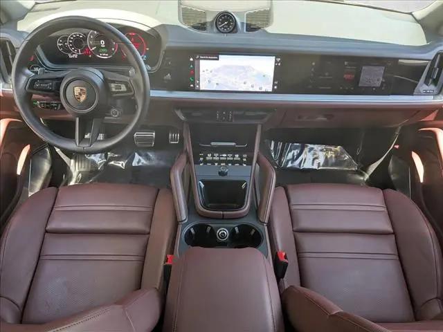 2026 Porsche Cayenne E-Hybrid S