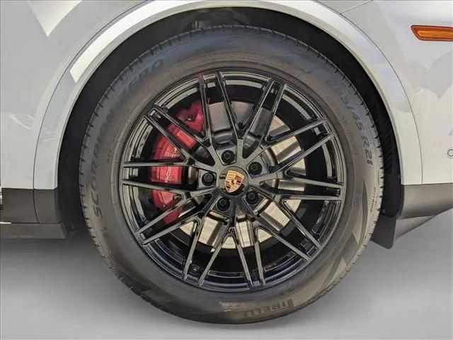 2026 Porsche Cayenne E-Hybrid S
