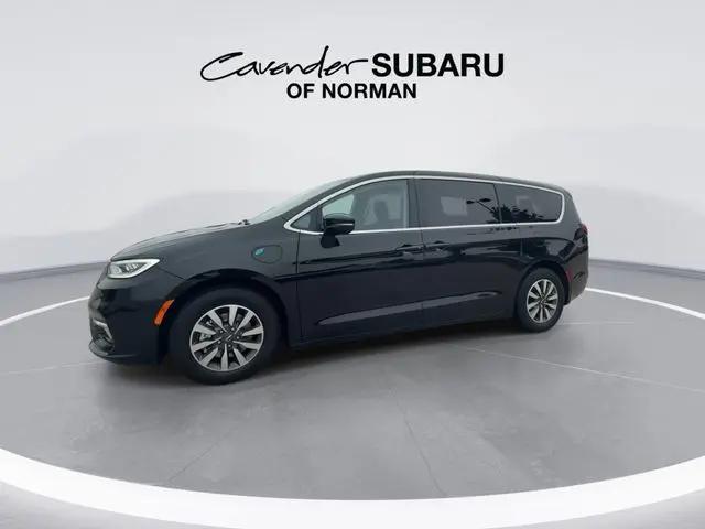 2024 Chrysler Pacifica Hybrid Select