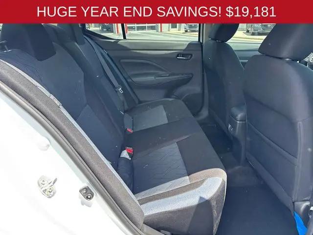 2025 Nissan Versa 1.6 SV