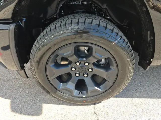 2026 Ram 1500 Big Horn Crew Cab 4x4 64 Box