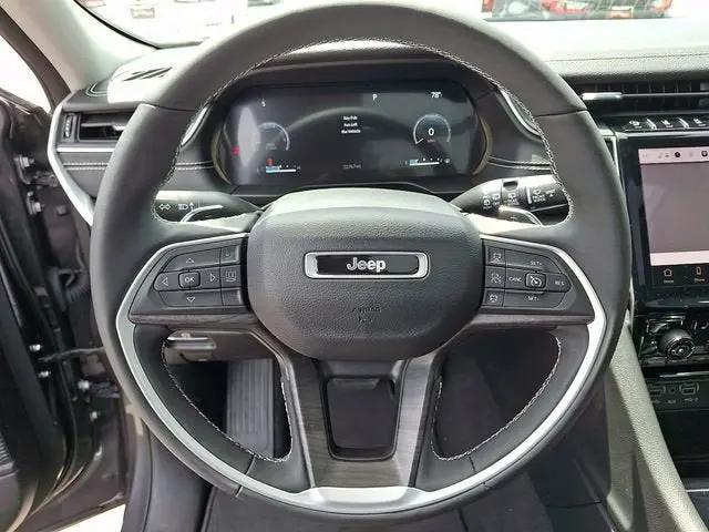 2023 Jeep Grand Cherokee L Limited 4x4