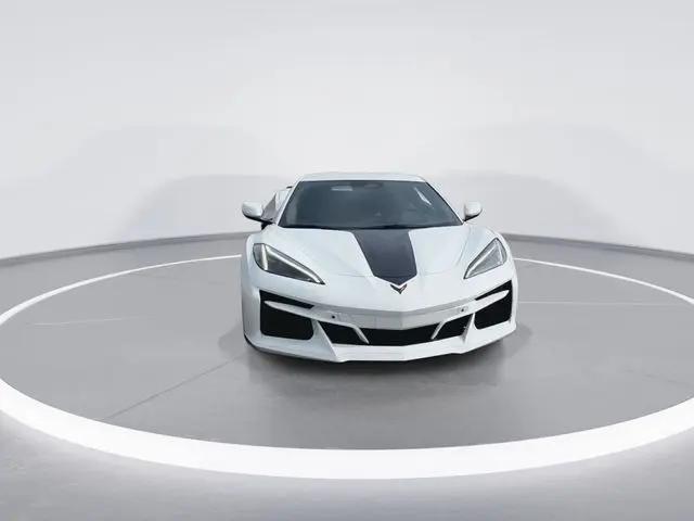 2024 Chevrolet Corvette E-Ray RWD Coupe 3LZ