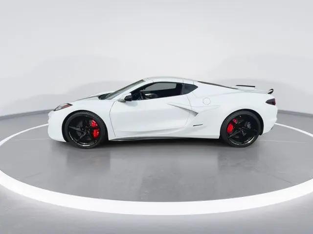 2024 Chevrolet Corvette E-Ray RWD Coupe 3LZ