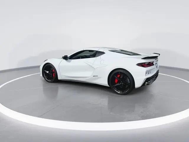 2024 Chevrolet Corvette E-Ray RWD Coupe 3LZ