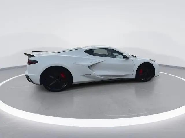 2024 Chevrolet Corvette E-Ray RWD Coupe 3LZ