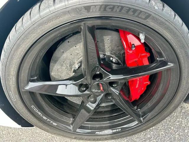 2024 Chevrolet Corvette E-Ray RWD Coupe 3LZ