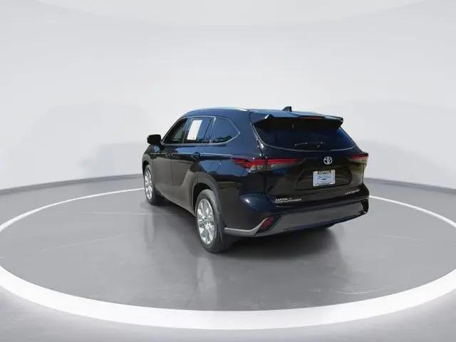 2026 Toyota Highlander Limited
