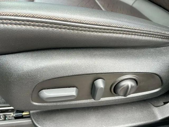 2023 Chevrolet Traverse FWD High Country