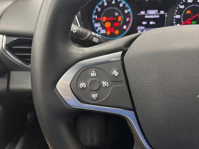 2023 Chevrolet Traverse FWD LT Cloth