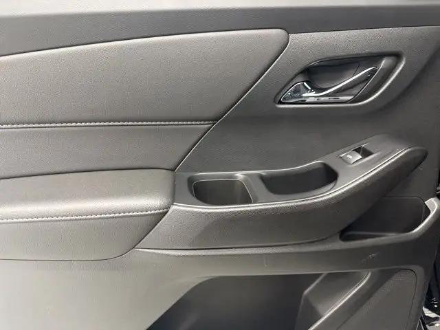 2023 Chevrolet Traverse FWD LT Cloth