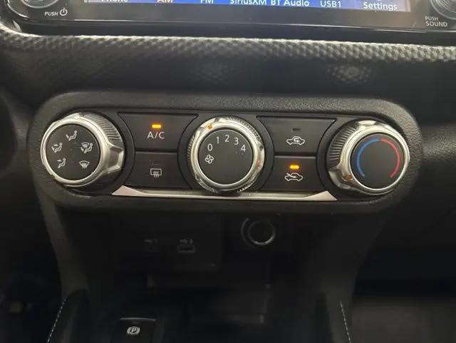 2023 Nissan Kicks SV Xtronic CVT