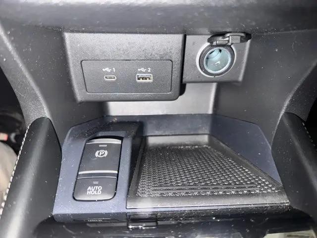 2023 Nissan Kicks SV Xtronic CVT