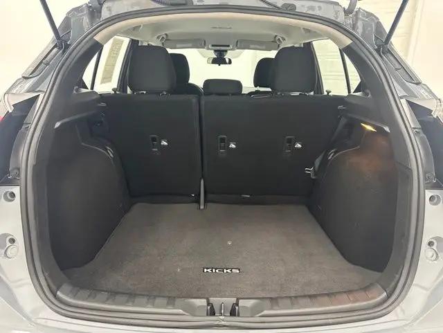 2023 Nissan Kicks SV Xtronic CVT