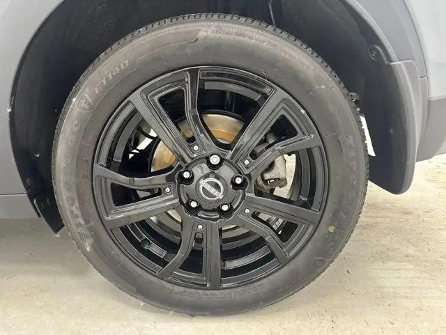 2023 Nissan Kicks SV Xtronic CVT