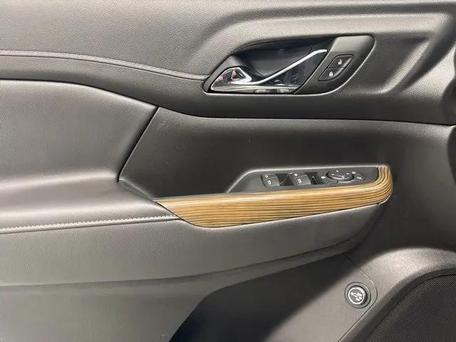 2023 GMC Acadia AWD SLE