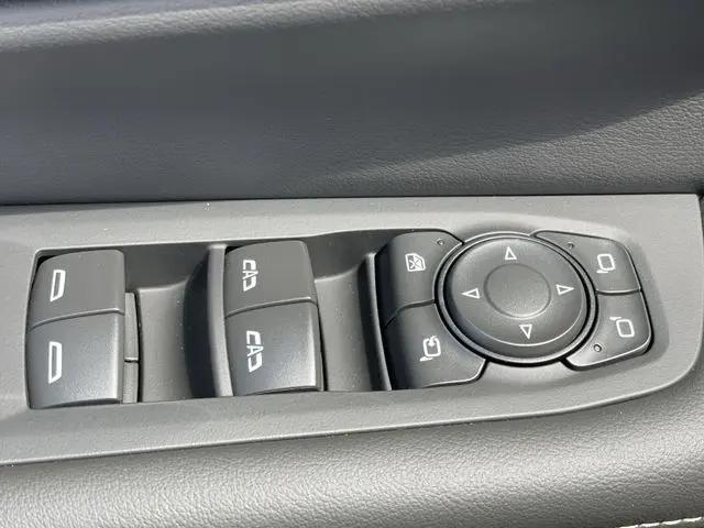 2025 GMC Yukon 4WD Elevation