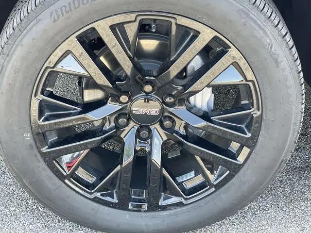 2025 GMC Yukon 4WD Elevation