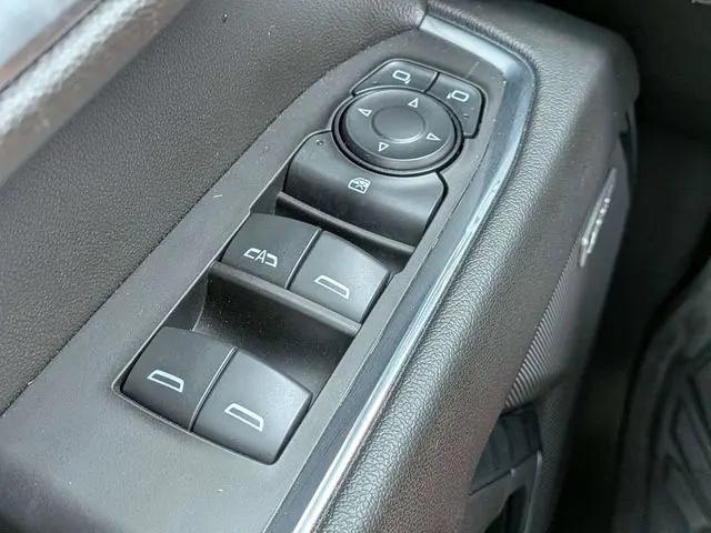 2024 Chevrolet Silverado 1500 4WD Crew Cab Short Bed RST