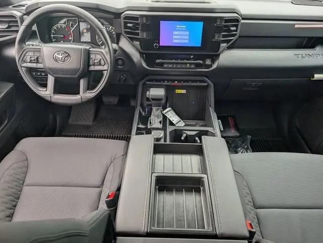 2026 Toyota Tundra SR5 CrewMax 5.5' Bed