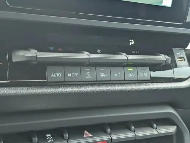 2026 Toyota Tundra SR5 CrewMax 5.5' Bed