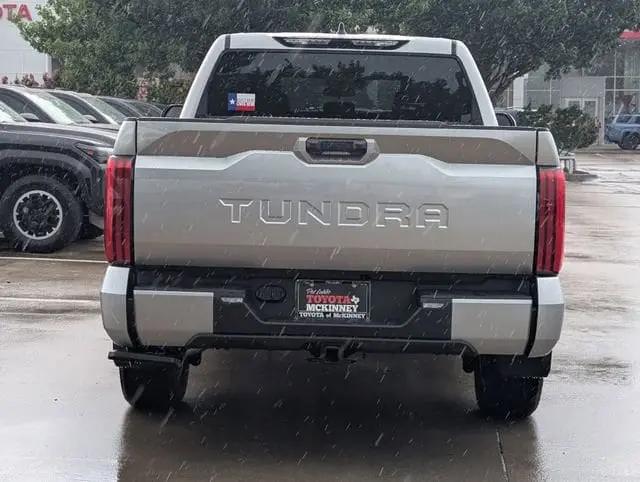 2026 Toyota Tundra SR5 CrewMax 5.5' Bed