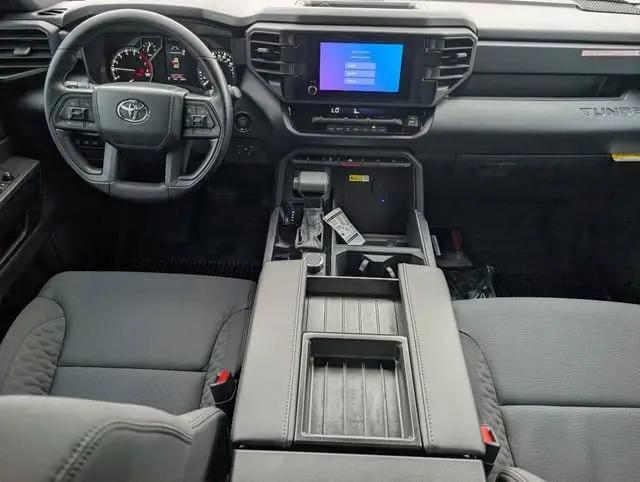 2026 Toyota Tundra SR5 CrewMax 5.5' Bed