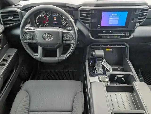 2026 Toyota Tundra SR5 CrewMax 5.5' Bed