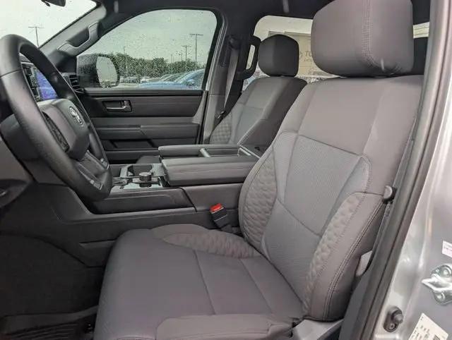 2026 Toyota Tundra SR5 CrewMax 5.5' Bed
