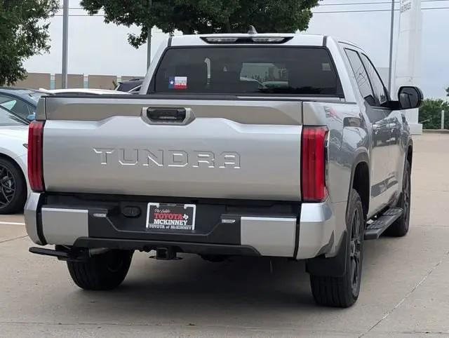 2026 Toyota Tundra SR5 CrewMax 5.5' Bed