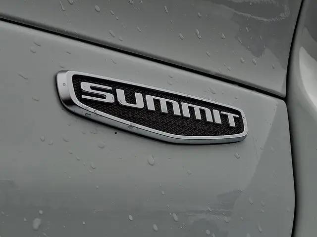 2023 Jeep Grand Cherokee L Summit Reserve 4x4