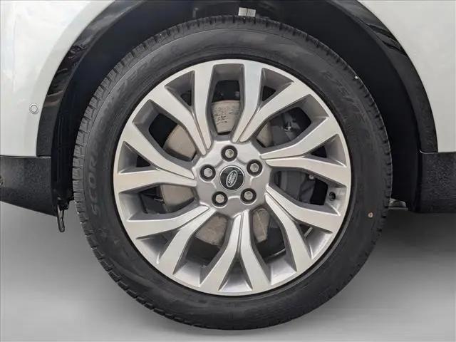 2026 Land Rover Discovery Gemini Edition