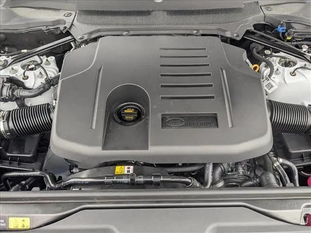2026 Land Rover Discovery Gemini Edition